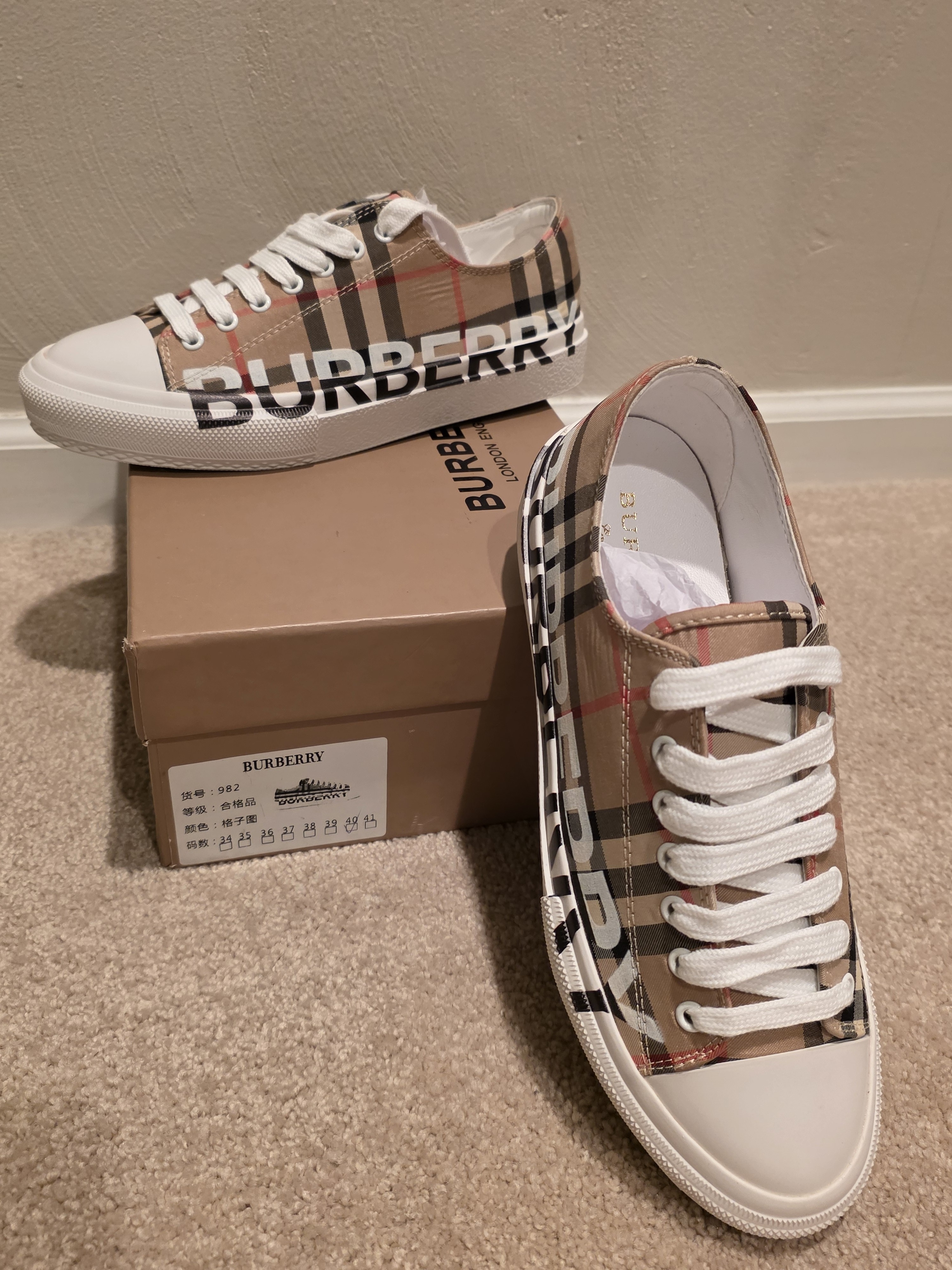 Burberry Nova Check Low-Top Sneakers